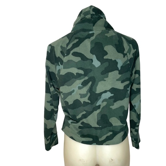 Camo Fleece Pop Over Cozy Top 🤍 - Picture 2 of 10